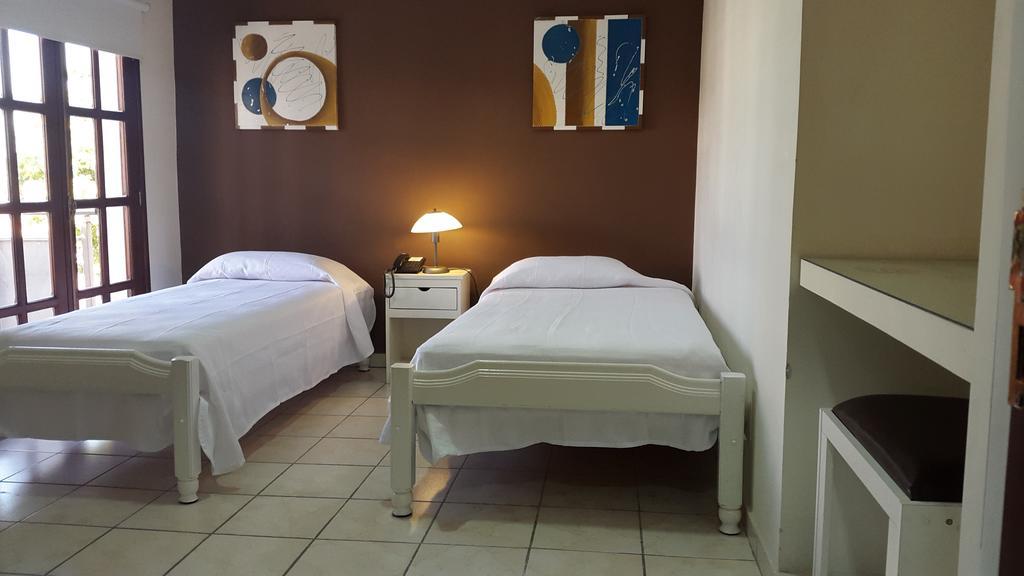 Hotel Boutique Santiago Santiago del Estero Phòng bức ảnh