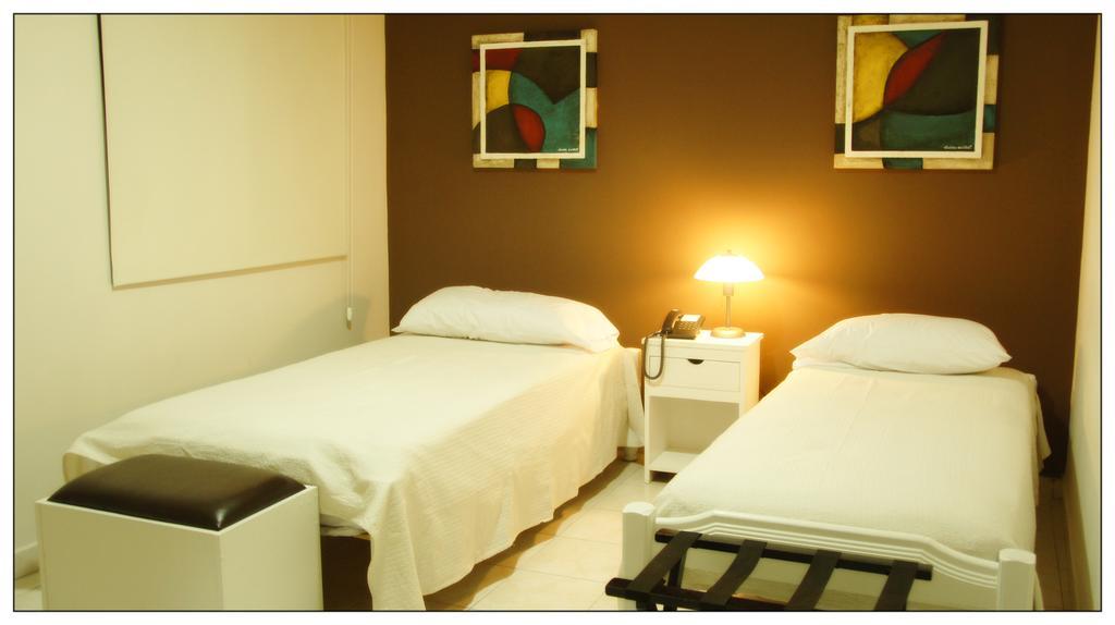 Hotel Boutique Santiago Santiago del Estero Phòng bức ảnh